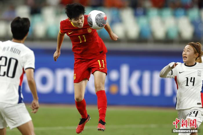 决战只差最后一击：中国女足在厦门与韩国战成