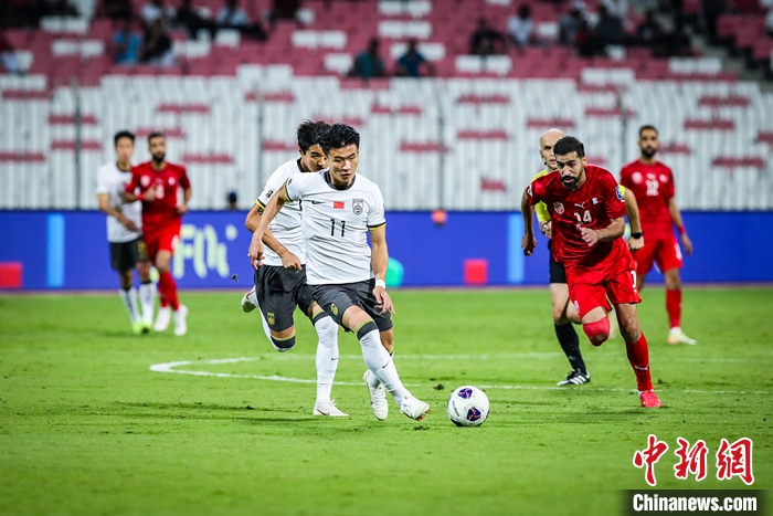 国足客场绝杀巴林队 小组排名暂时升至第四