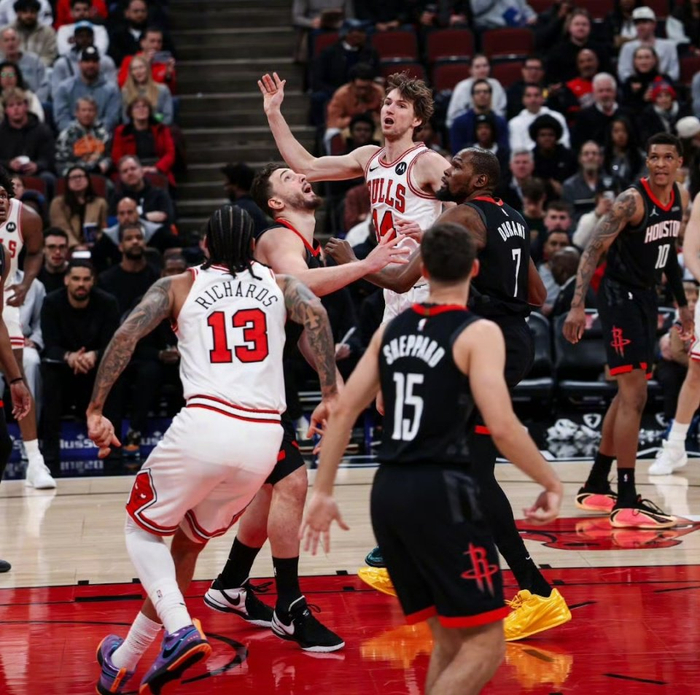 火箭客场惨败公牛战术缺失成进攻瓶颈