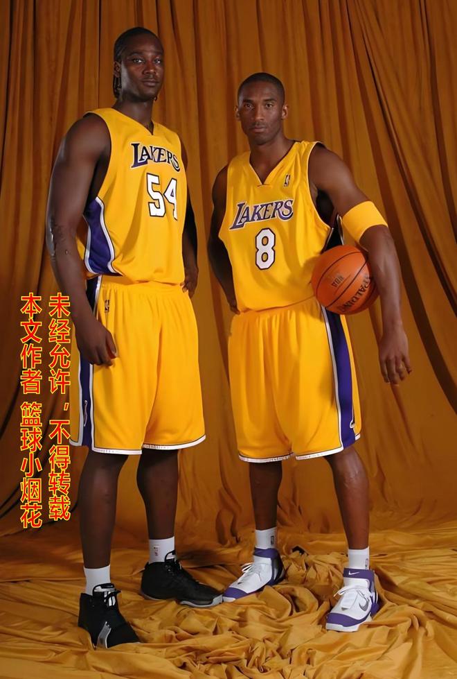 科比2006年队友实力薄弱，对比骑士阵容引热议