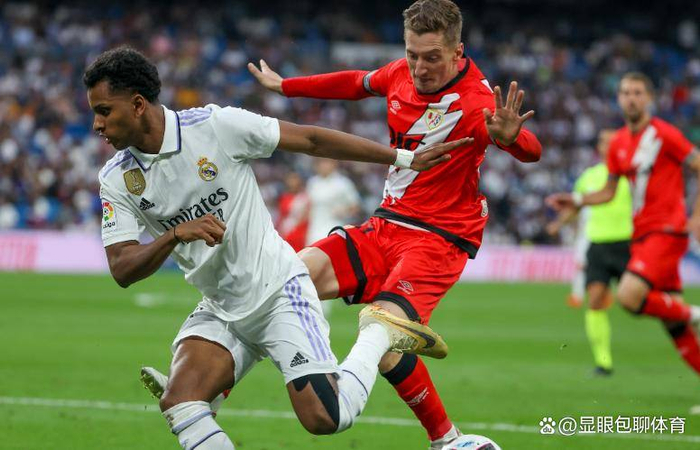 英超积分优势扩大 欧冠席位争夺战进入白热化