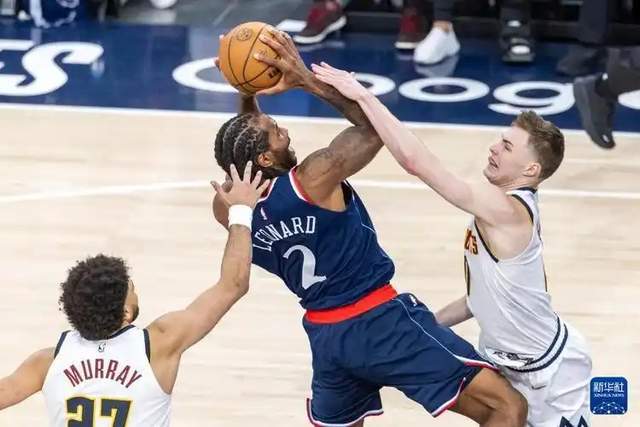 西部季后赛首轮四组恩怨对决引爆期待