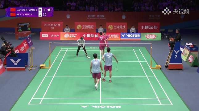 CBA广东主场大胜吉林 周琦15+12助球队狂胜33分